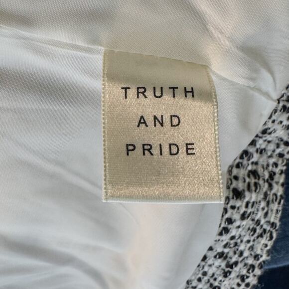 Truth And Pride, Aaron Tweed Vest w/ Black Leather Piping, Women's Medium - Picture 10 of 11